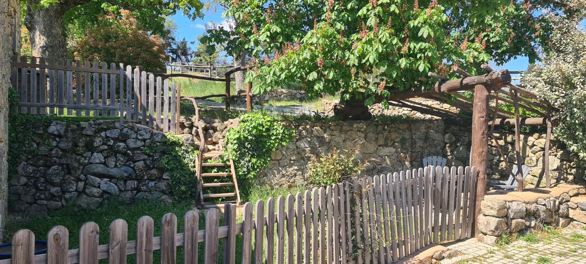 Gites Domaine De Silhac Ardeche 外观 照片