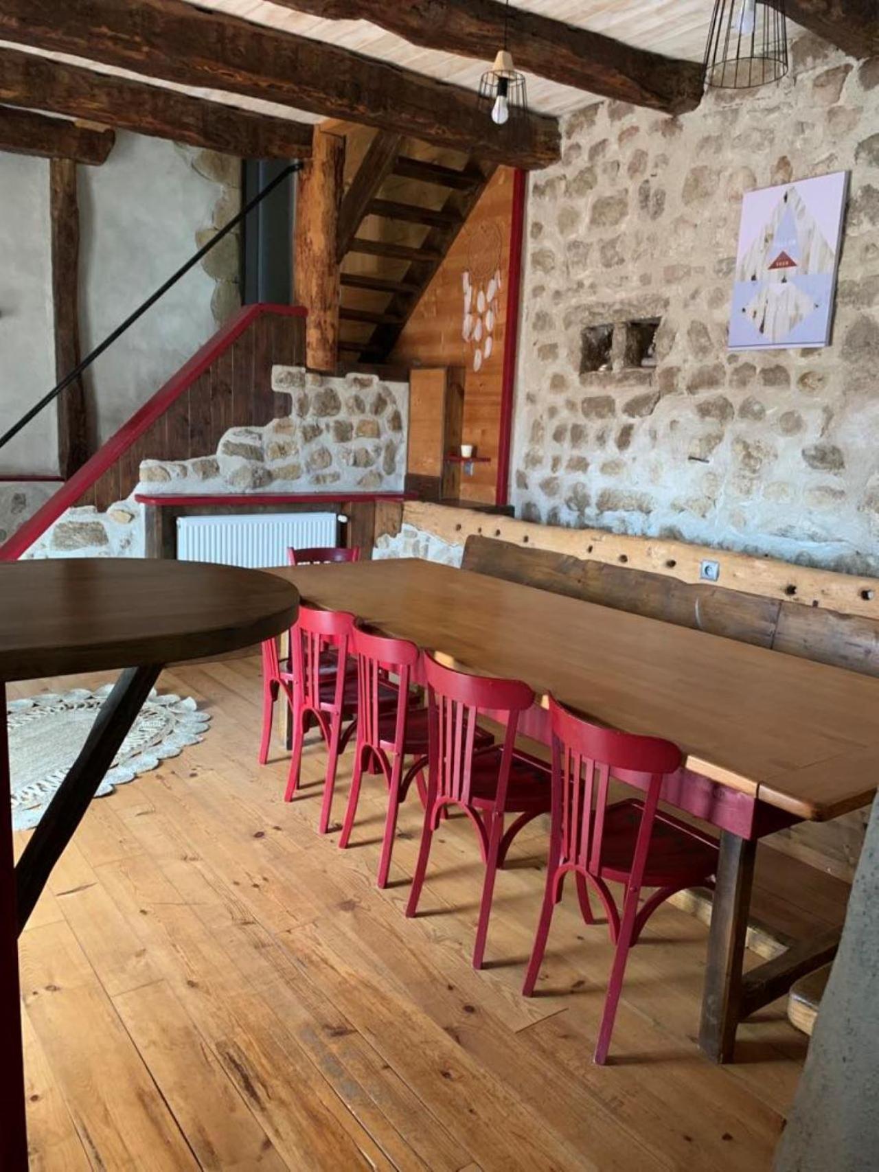 Gites Domaine De Silhac Ardeche 外观 照片